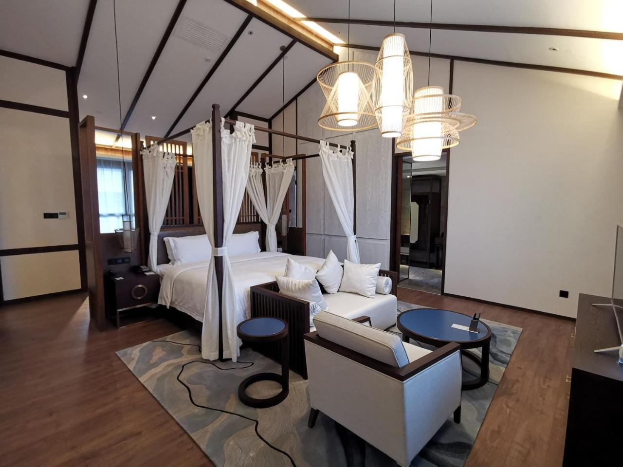 Wyndham Guilin Pingle Hotel Exterior photo