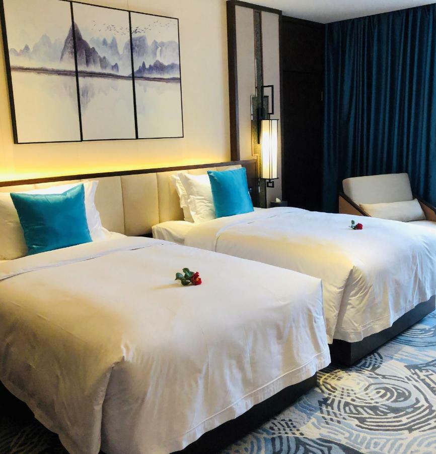 Wyndham Guilin Pingle Hotel Exterior photo